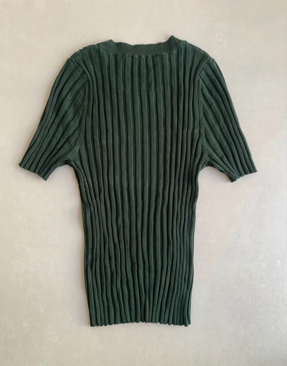 Blusa Zara verde canelada e linha - M  - Foto 4