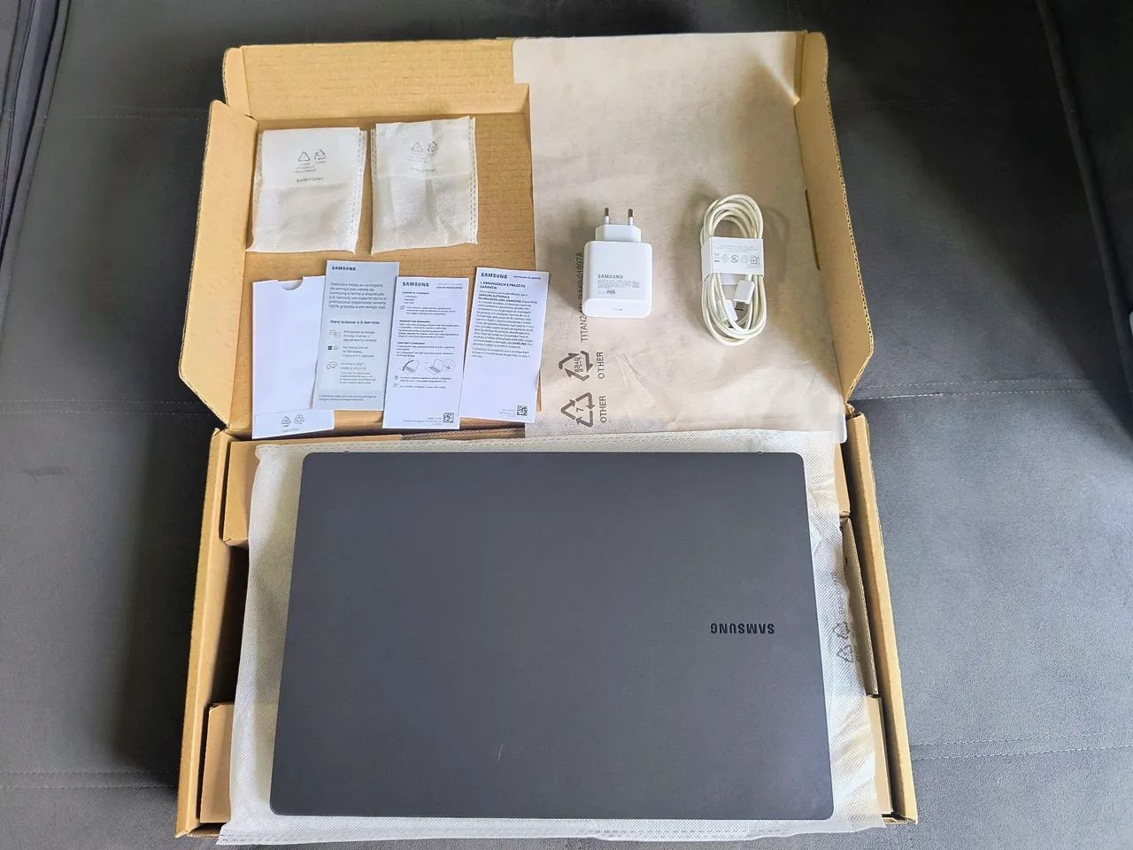 Notebook Samsung Galaxy Book - Intel i5 (12ª geração) com SSD - Foto 2