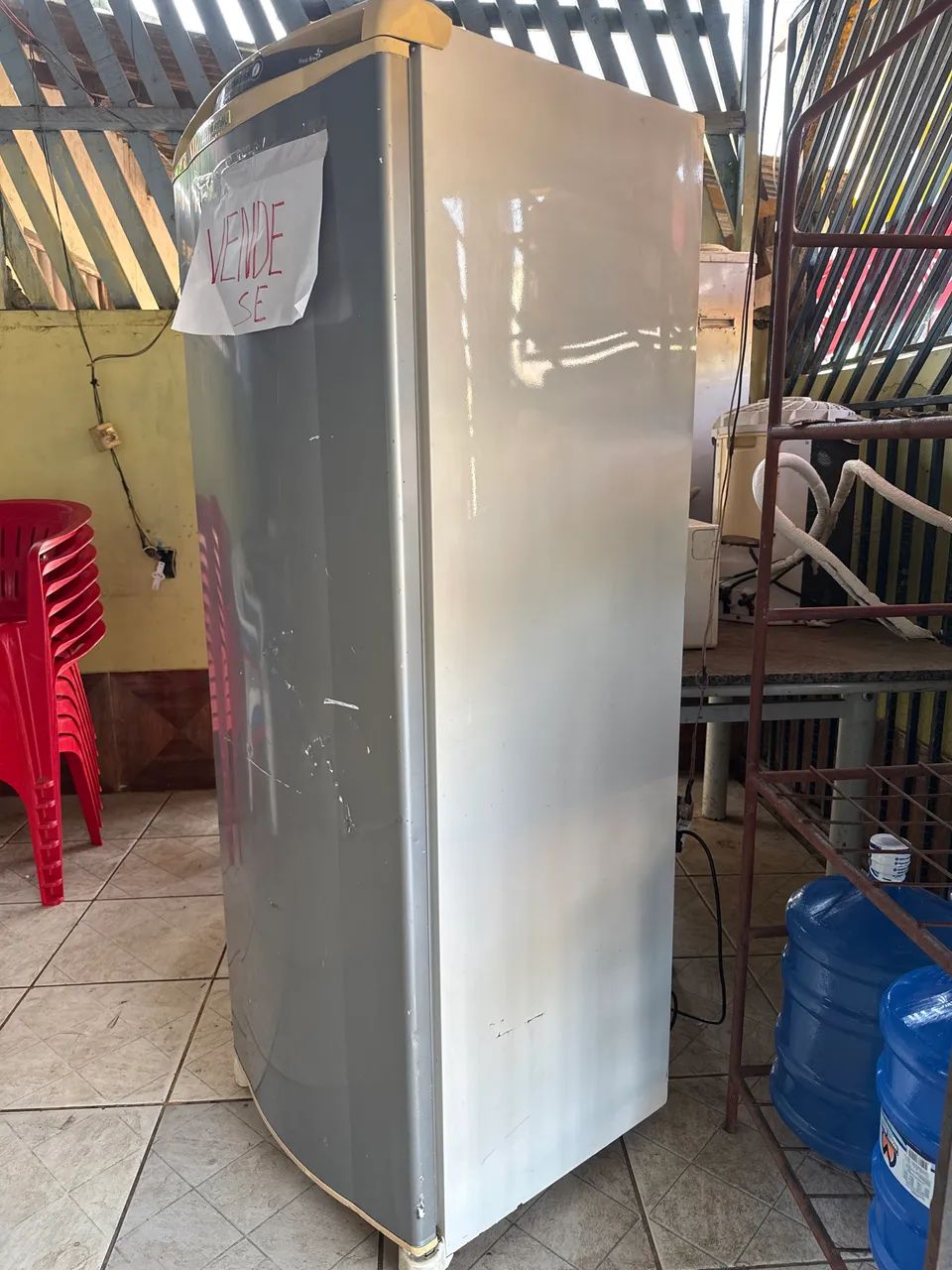 Vende se essa geladeira consul front free bem conservada  - Foto 2