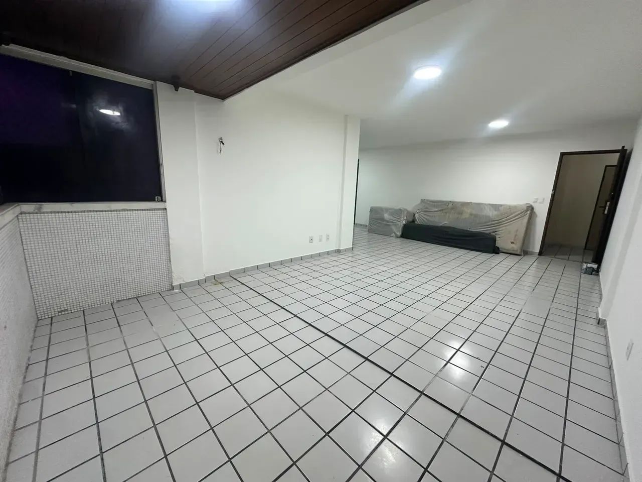 VENDO APTO COM 4 QUARTOS, 146 M² E PRÓXIMO DA UFRN - Foto 2