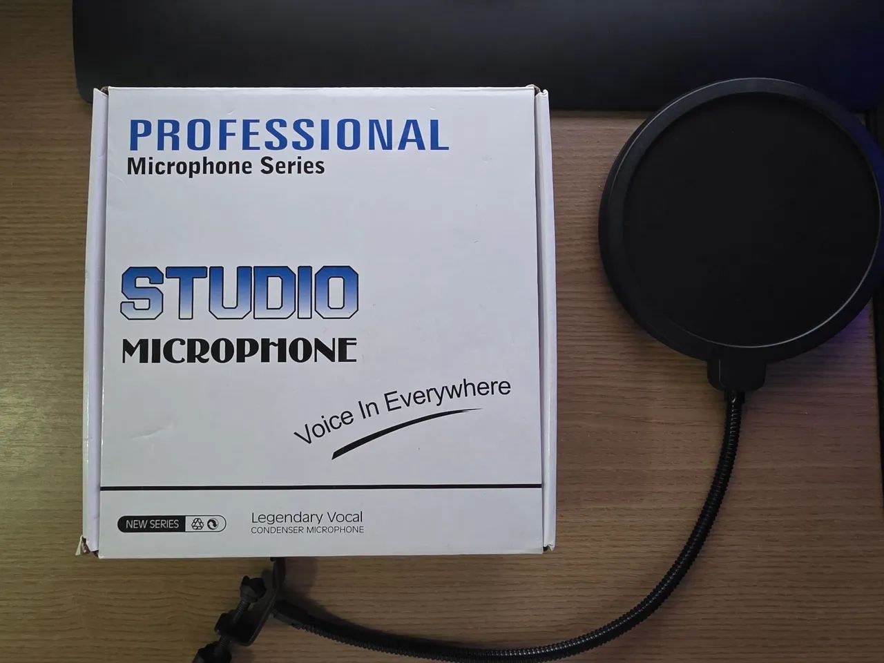 Condenser Microphone422080684638883842