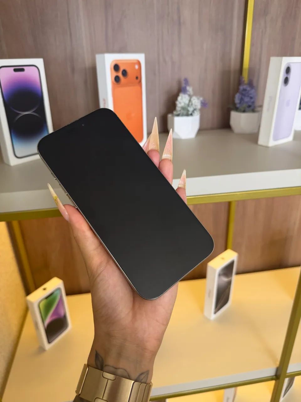 iPhone 16 Pro Max 256gb Natural - Foto 5