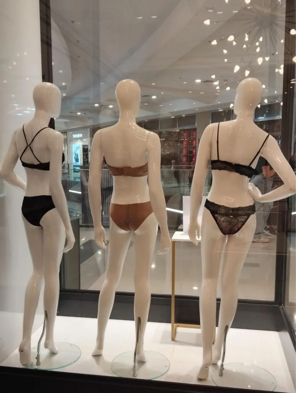 Manequim Feminino 