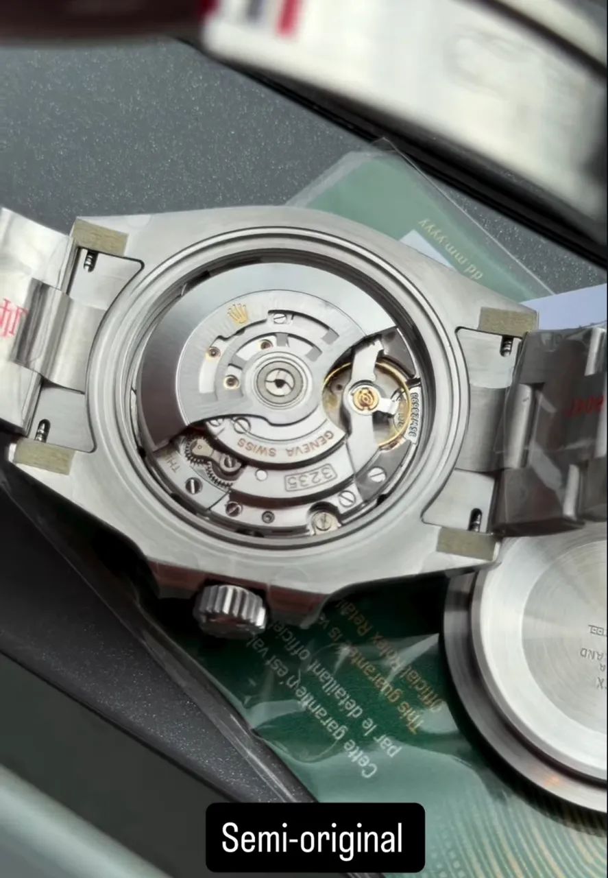 Rolex Submariner Black Cal. 3235 Eta Super Clone Automático - Foto 4
