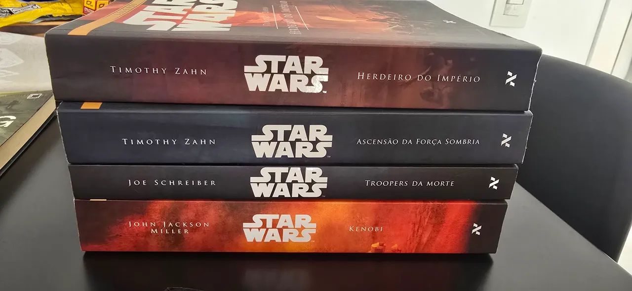 Livros e Hqs Star Wars Spawn - Foto 5