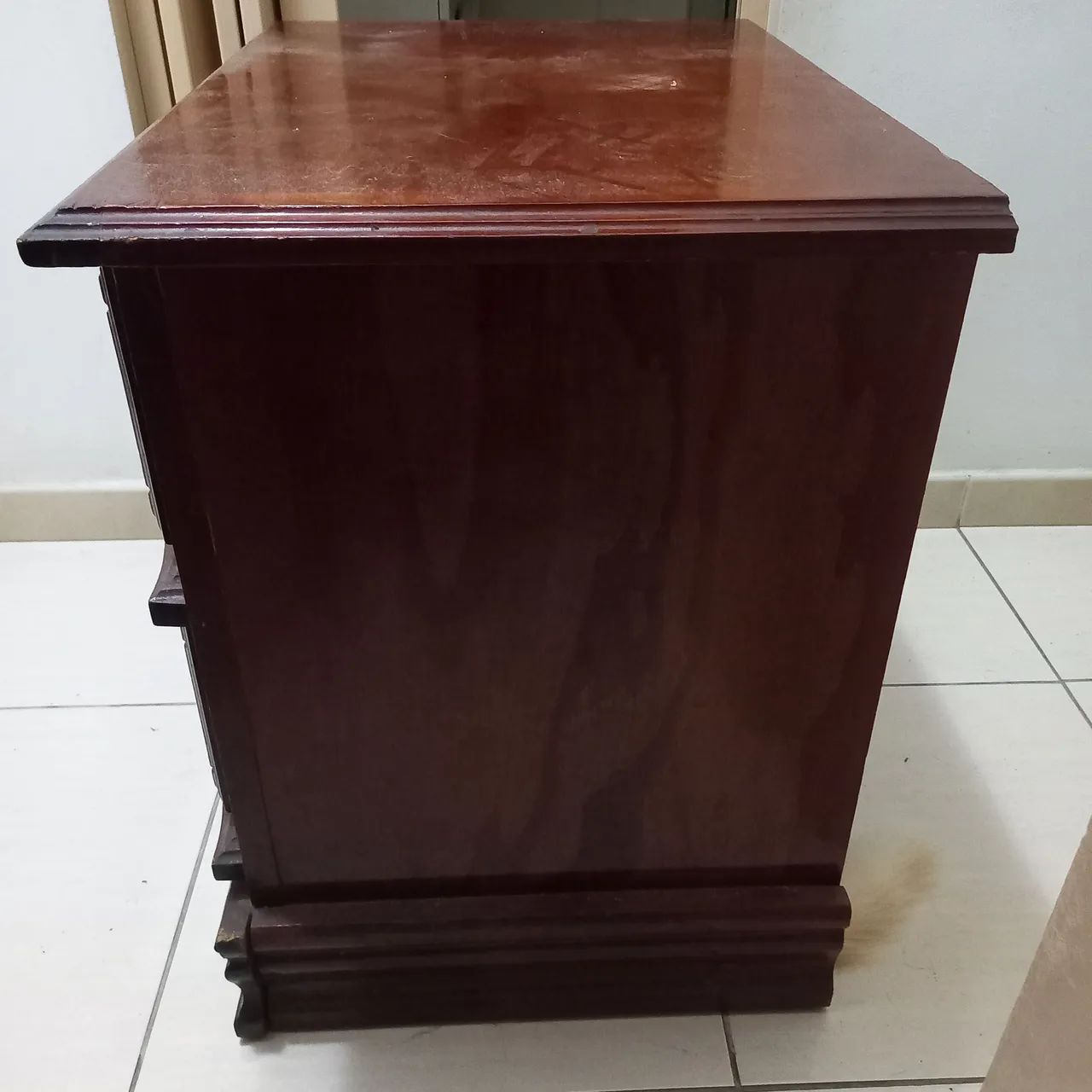 Mesa de Cabeceira de Madeira Maciça - Foto 5