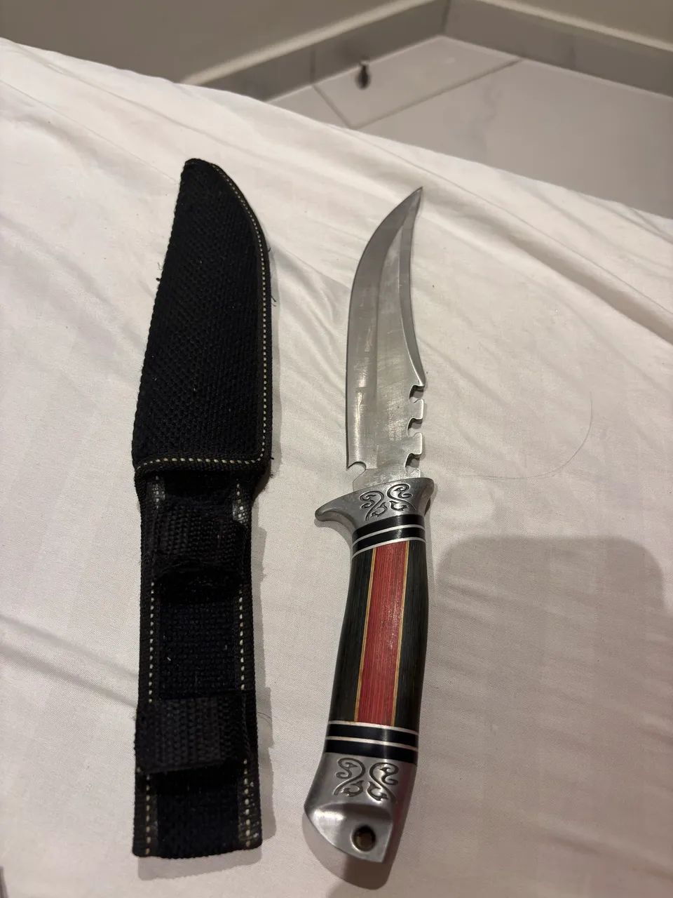 Faca com bainha  - Foto 2