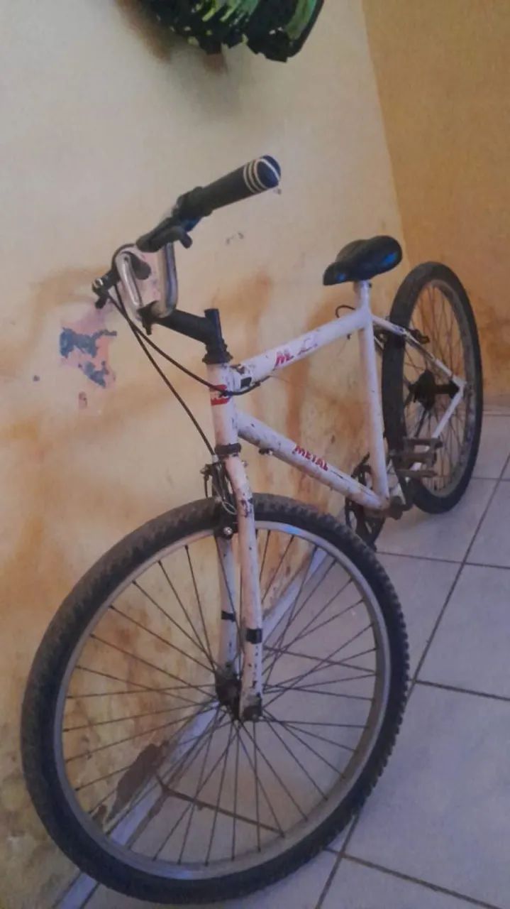 Vendo uma bicicleta  - Foto 2