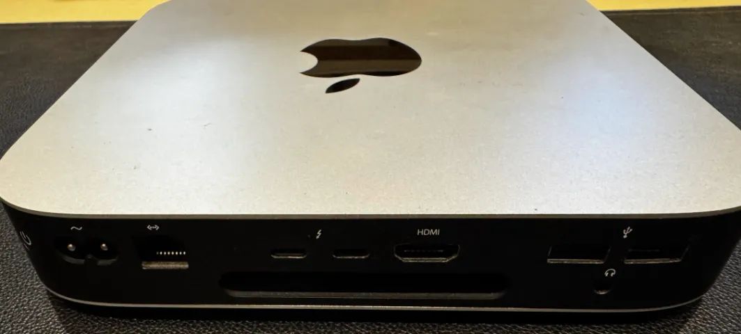 Mac Mini M1 - 8GB 256 SSD - Praticamente novo - Computadores e