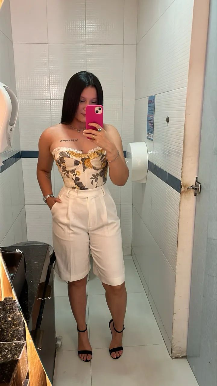     Roupas Femininas Lindas - Ótimo Estado - Foto 2