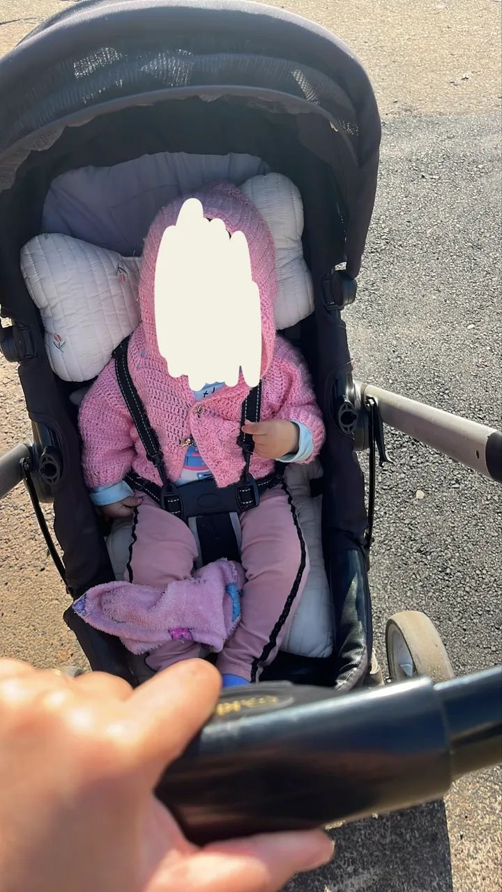 Carrinho de bebê + bebê conforto + base Kiddo compass ll