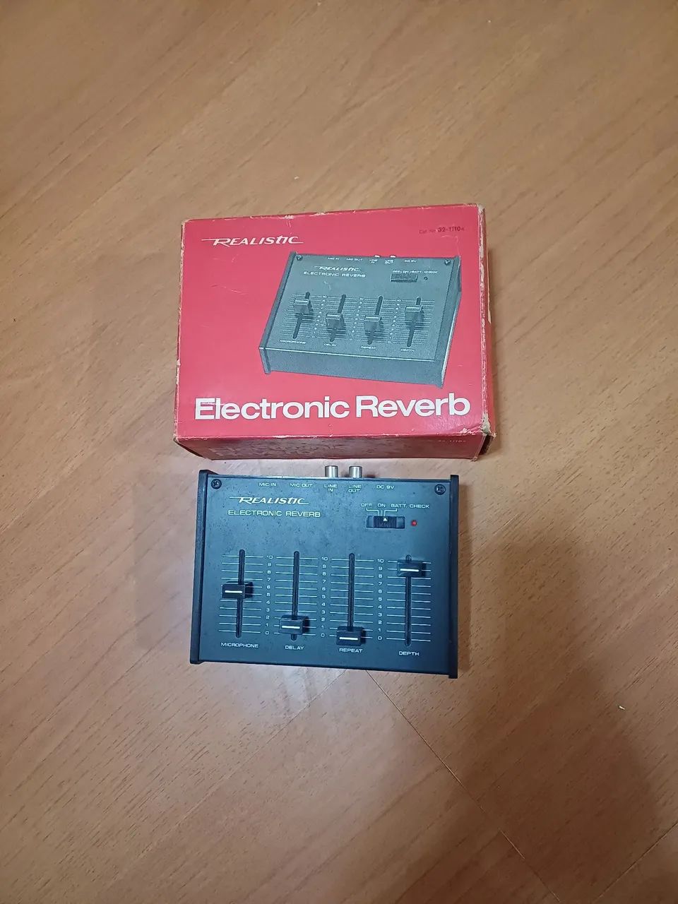 Eletronic Reverb Realistic (item vintage) 