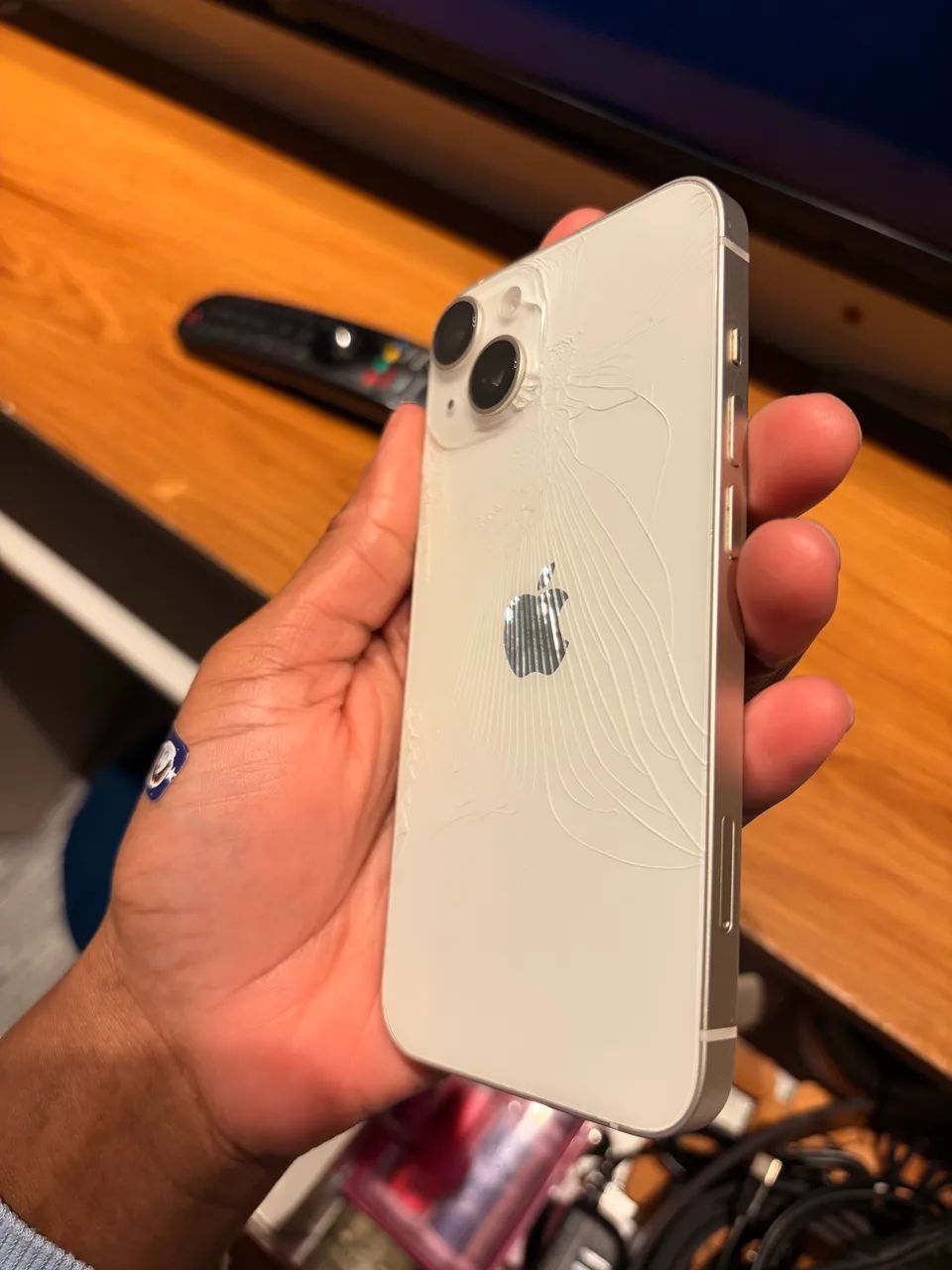 iphone 14 128GB - Traseira trincada funcionando perfeitamente  - Foto 2