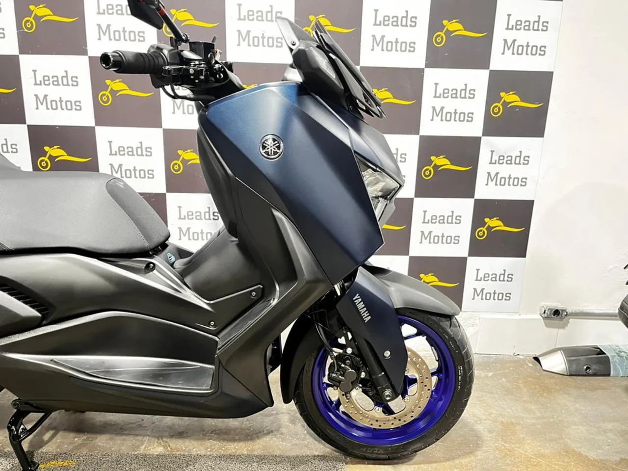 Yamaha XMAX 250 Connected - Foto 3