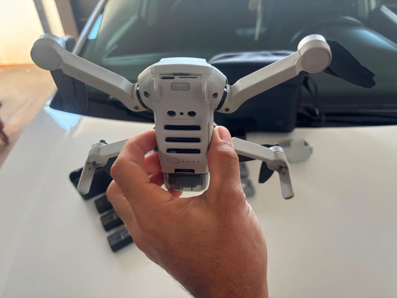 Drone DJI MINI 2 SE com 5 baterias