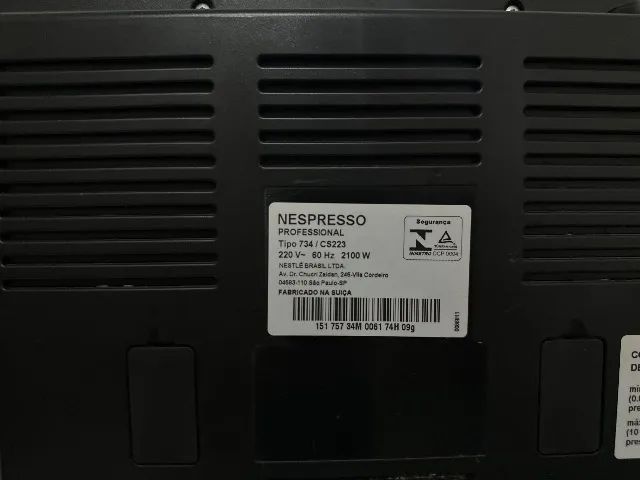 Cafeteira NESPRESSO  aceito troca em MACBOOK pro 16gb - Foto 5