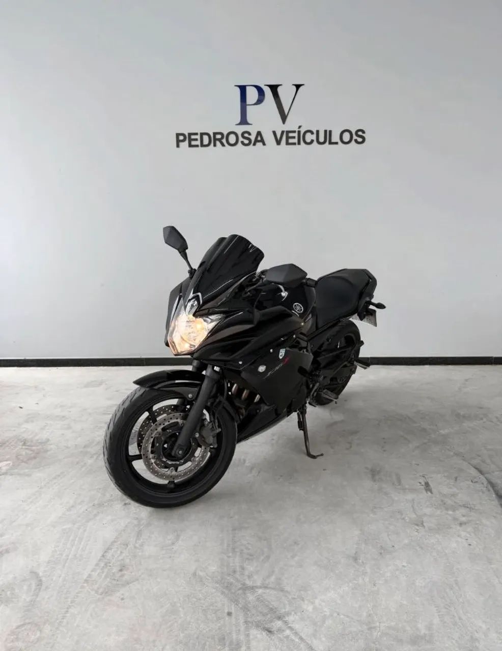 Yamaha XJ6F 