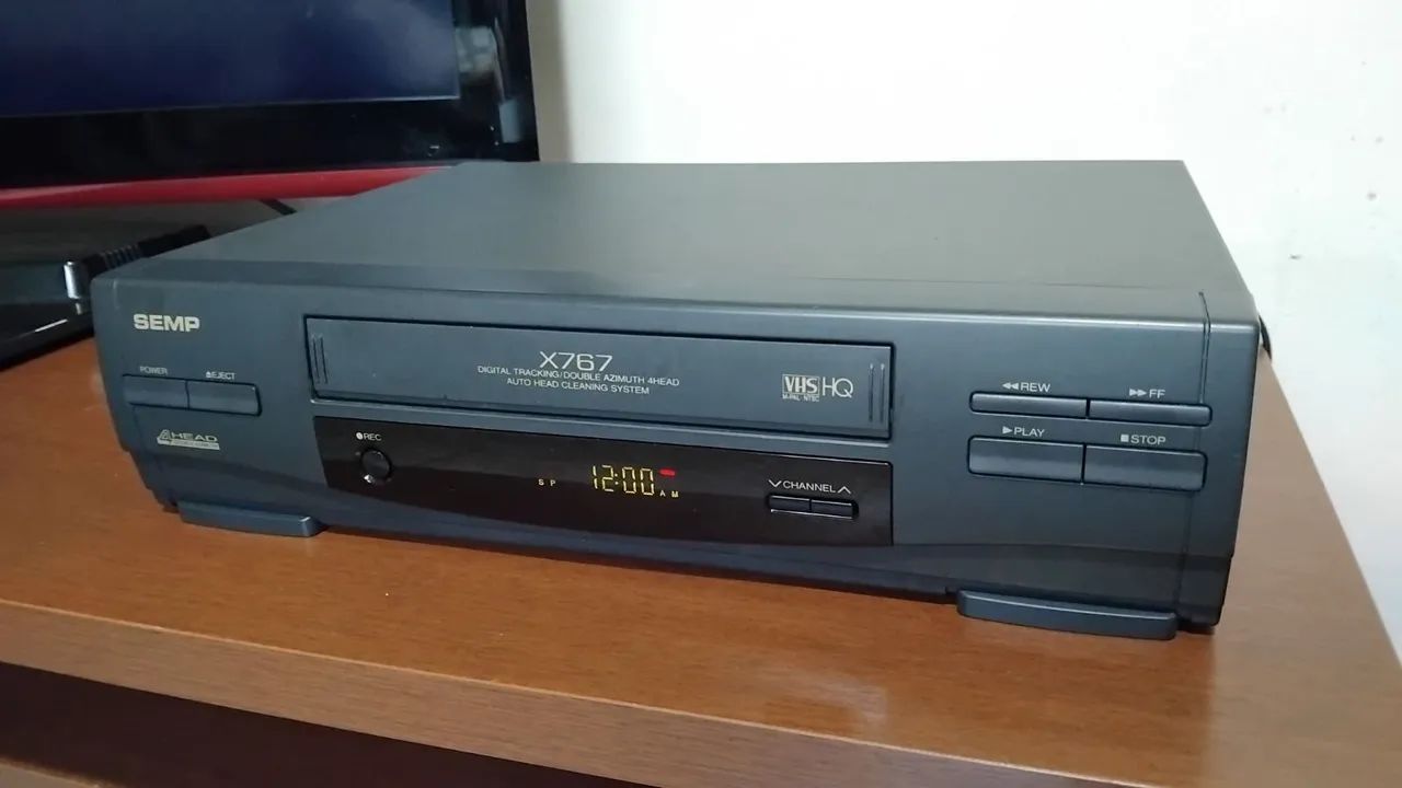 Vídeo cassete semp x767 perfeito estado 