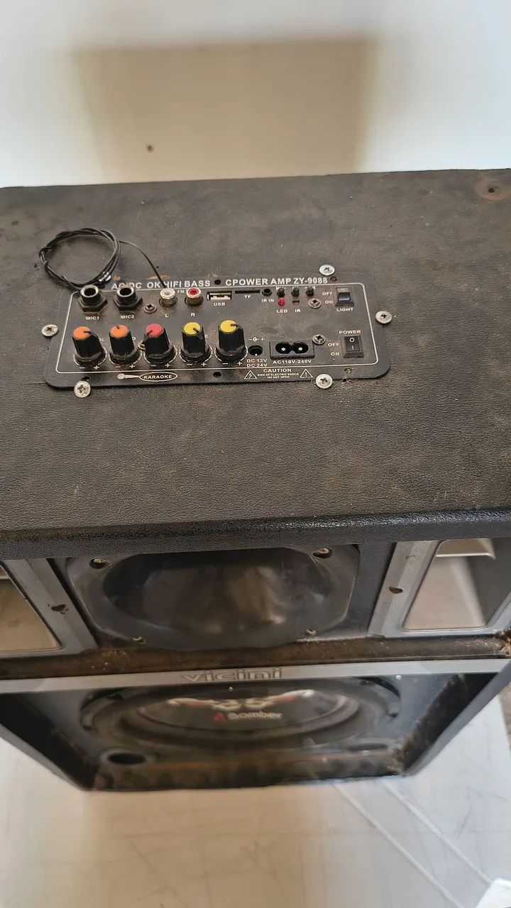 Vendo caixa de som  com mini potência e um sub 1 corneta e 2 Twister  - Foto 3