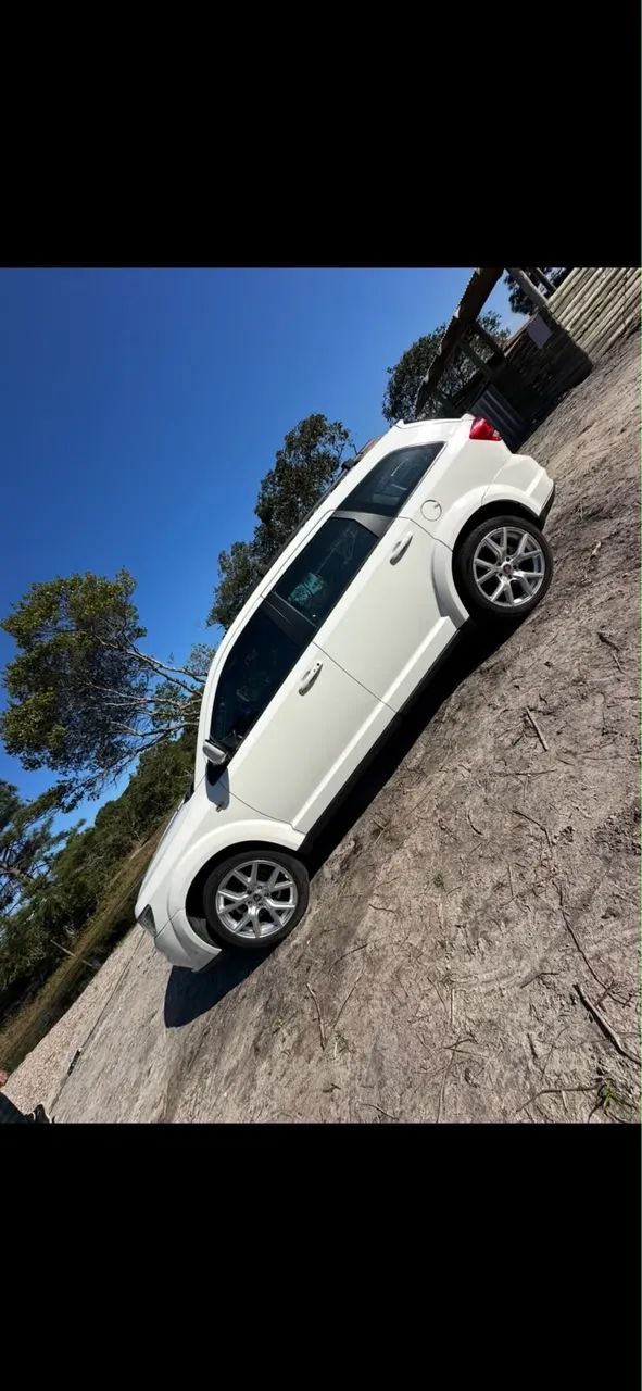 Fiat Freemont 2.4 16V 5P Aut. 2012 - Foto 4