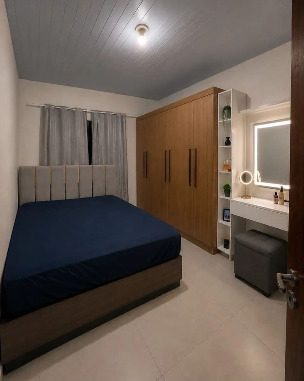 Casa Moderna com 2 Quartos, Amplo Quintal e Cozinha Planejada - Foto 5
