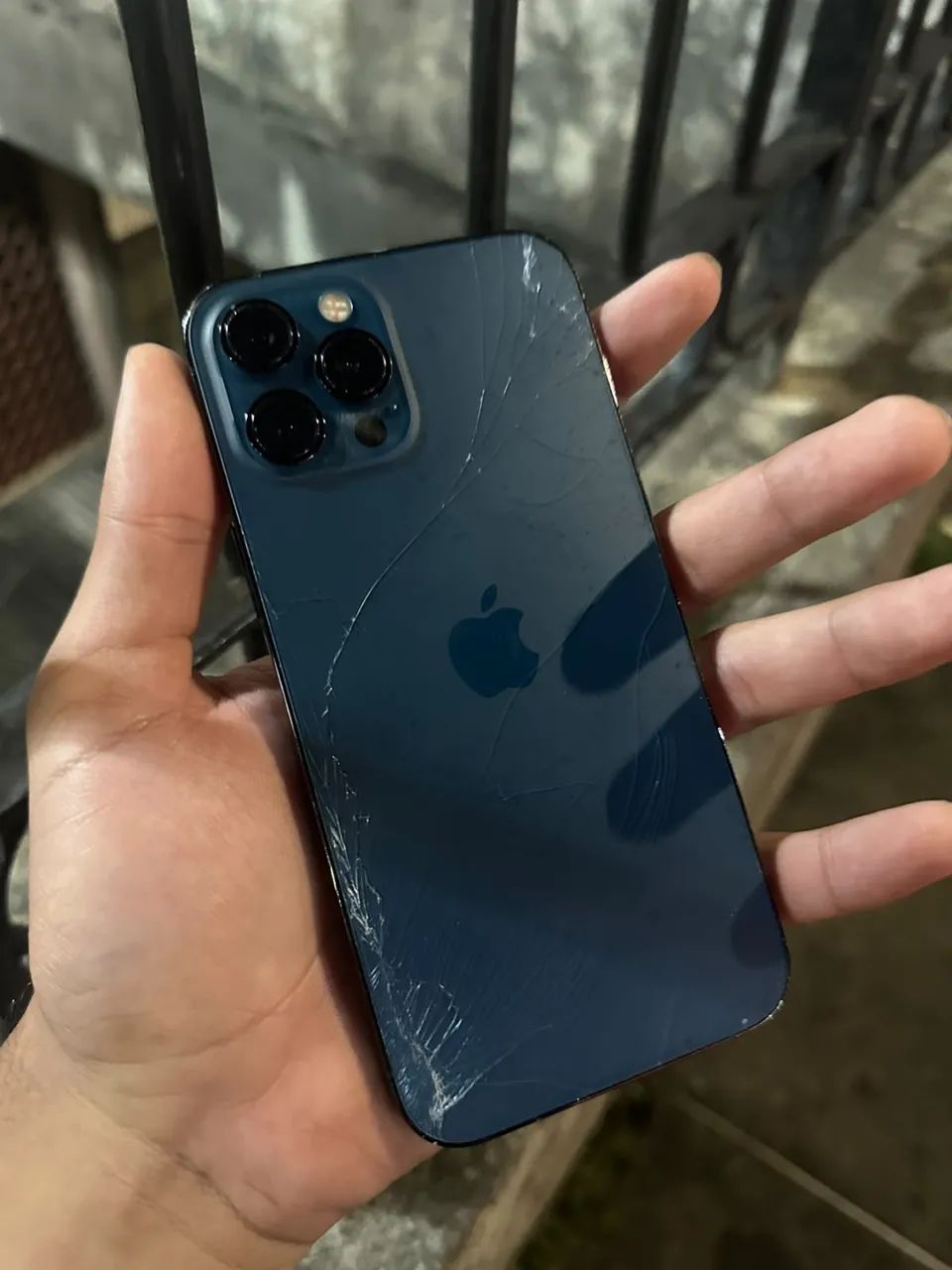 iPhone 12 Pro Max  - Foto 2
