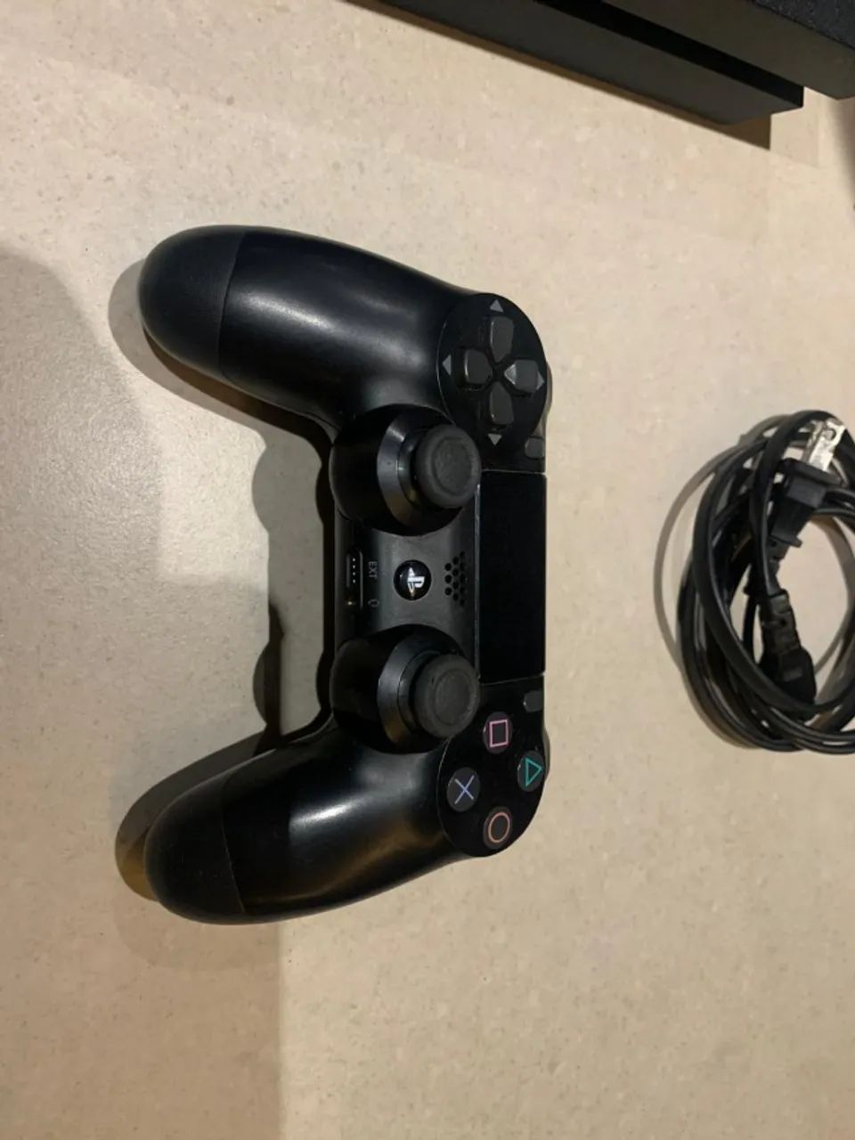 Playstation 4 com 3 Jogos - Foto 4