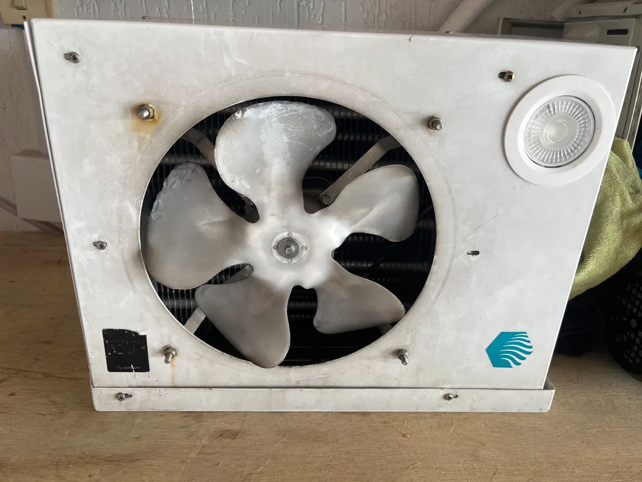 Forçador de ar para câmara fria da marca SERRAFF