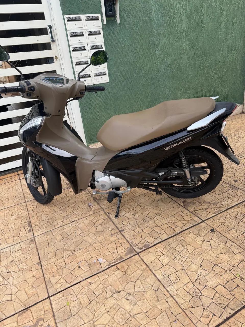 Biz 125  - Foto 4
