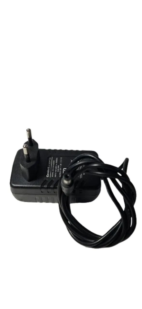 Fonte de Alimentação Chaveada CenWell 12V Modelo CW1202000/ Usada