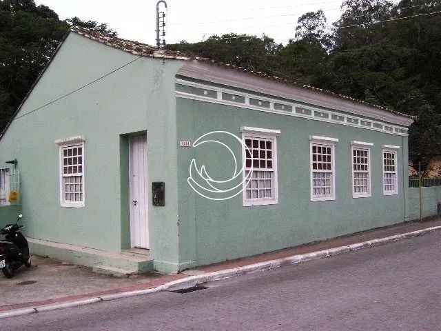 Ponto comercial/Loja/Box para venda com 226 metros quadrados em Sambaqui - Florianópolis -