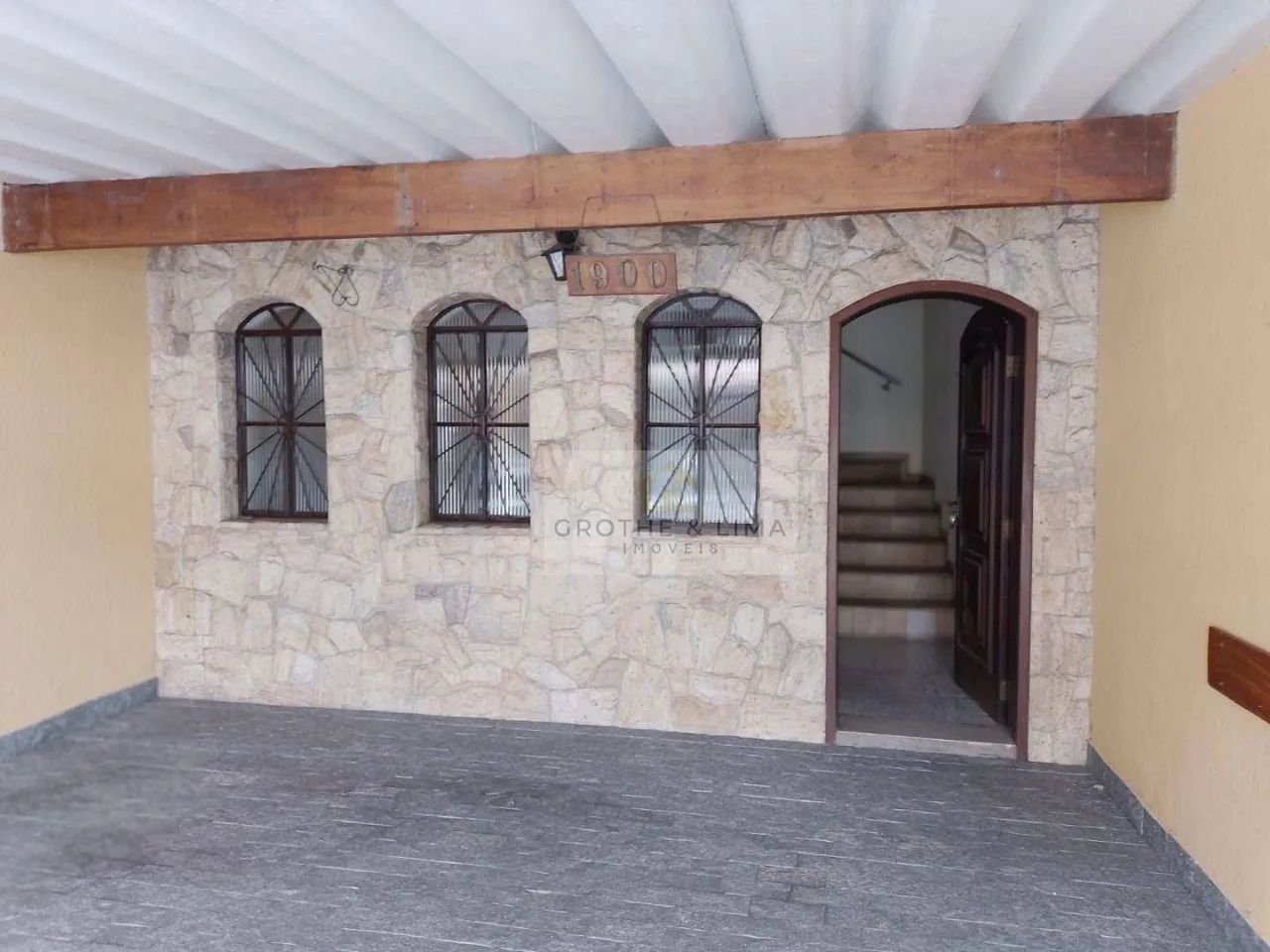 CASA SOBRADO A VENDA TAUBATÉ