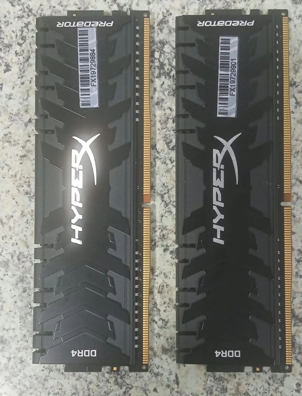MEMÓRIA RAM 2X8 DDR4 HYPERX 