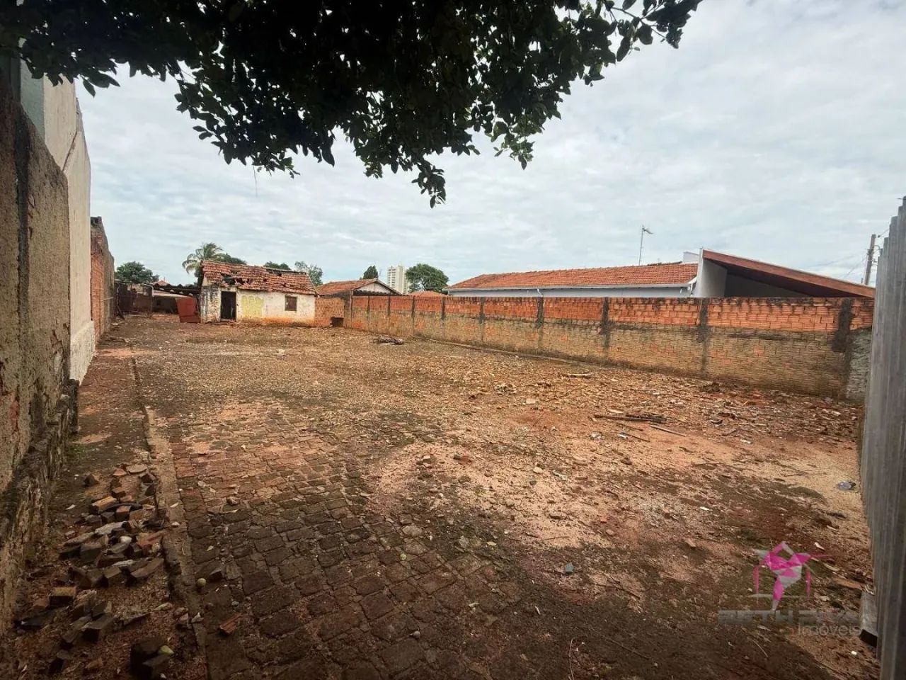 Terreno de 642 m² - Região Central de Leme - Foto 5