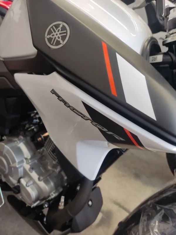 Yamaha YBR 150 Factor 150 cc  - Foto 4