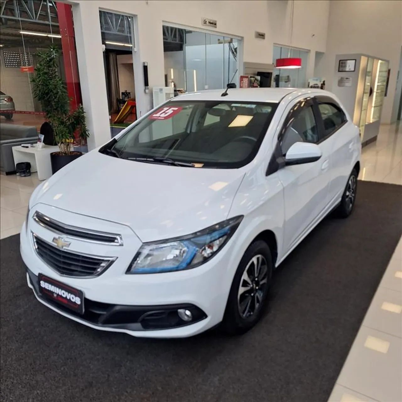 Chevrolet Onix Hatch LTZ 1.4 8V Flex Aut. 4P 2015 - Foto 3