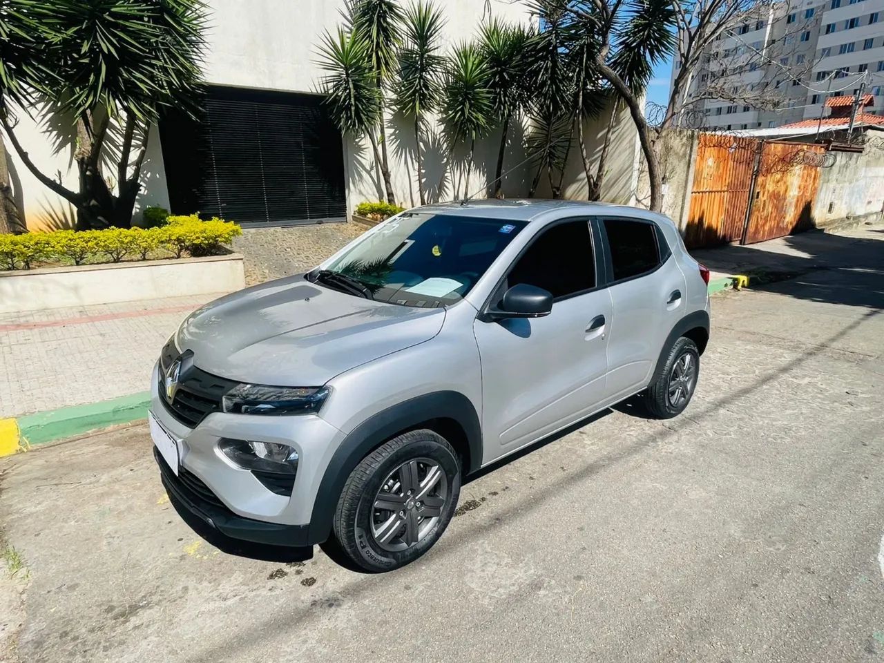 Renault Kwid KWID Zen 1.0 Flex 12V 5p Mec. 2025