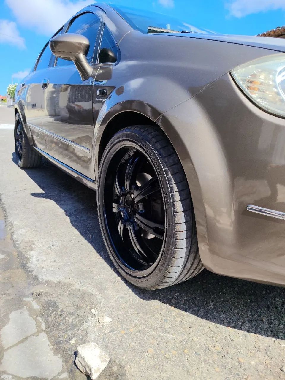 Fiat Linea Absolute 1.9/1.8 Flex Dualogic 4P 2010 - Foto 5