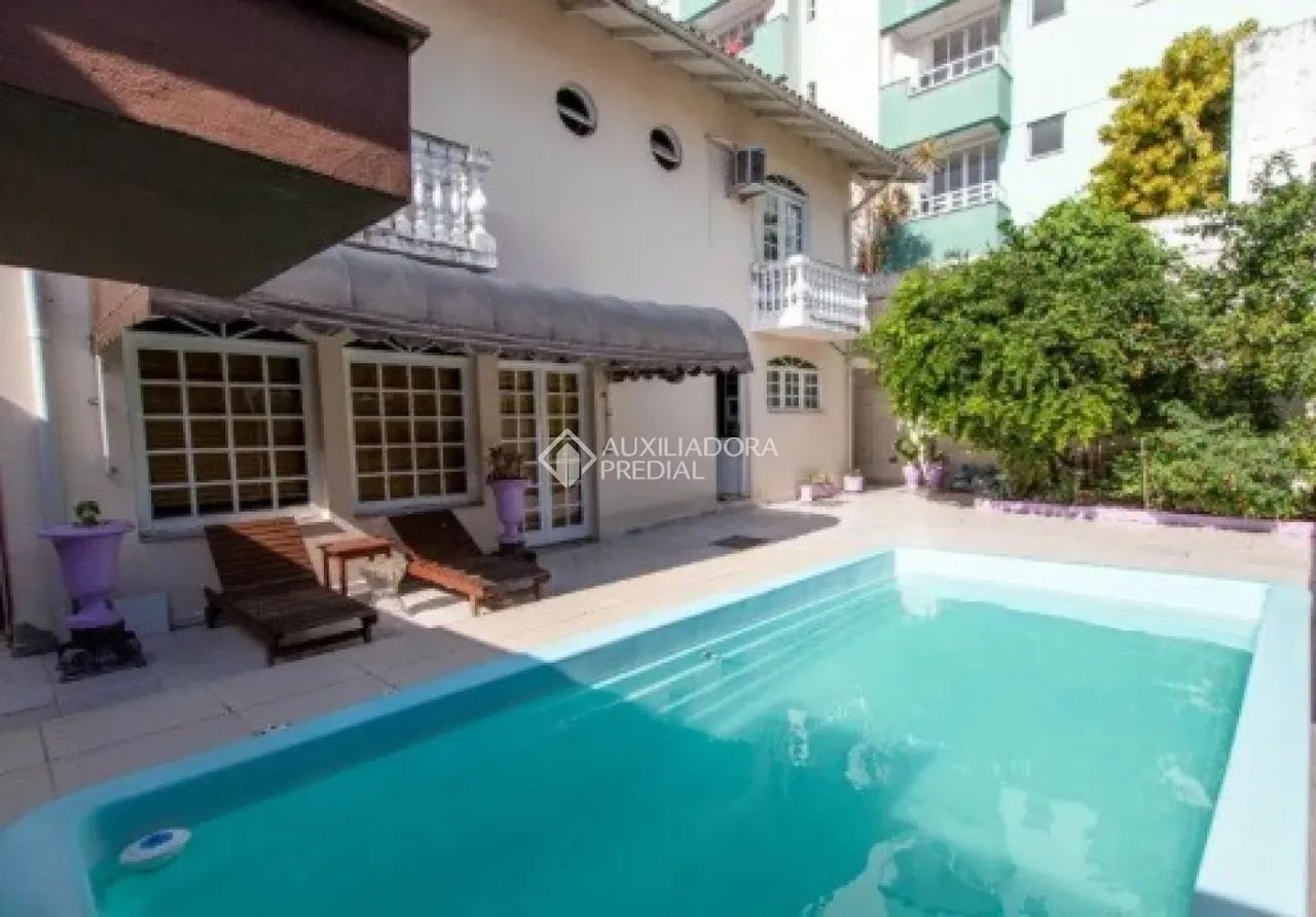 Casa com 3 Ssuítes e à Venda, 289 m² - JARDIM ATLÂNTICO- FLORIANÓPOLIS-SC