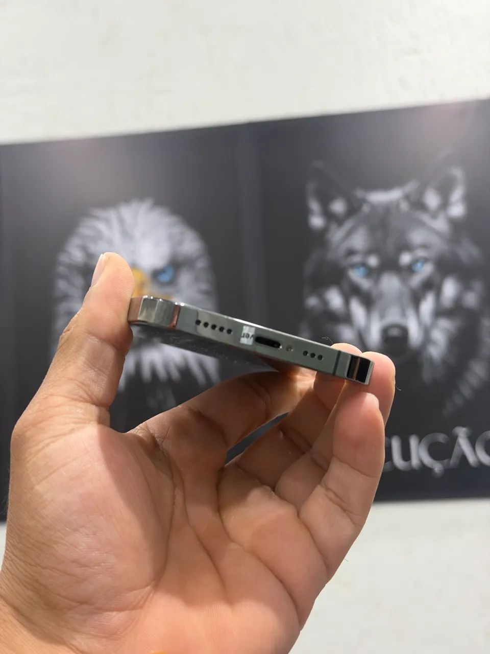 iPhone 13 Pro 256 GB/ bem conservado/ o flash e a lanterna não funciona. - Foto 2