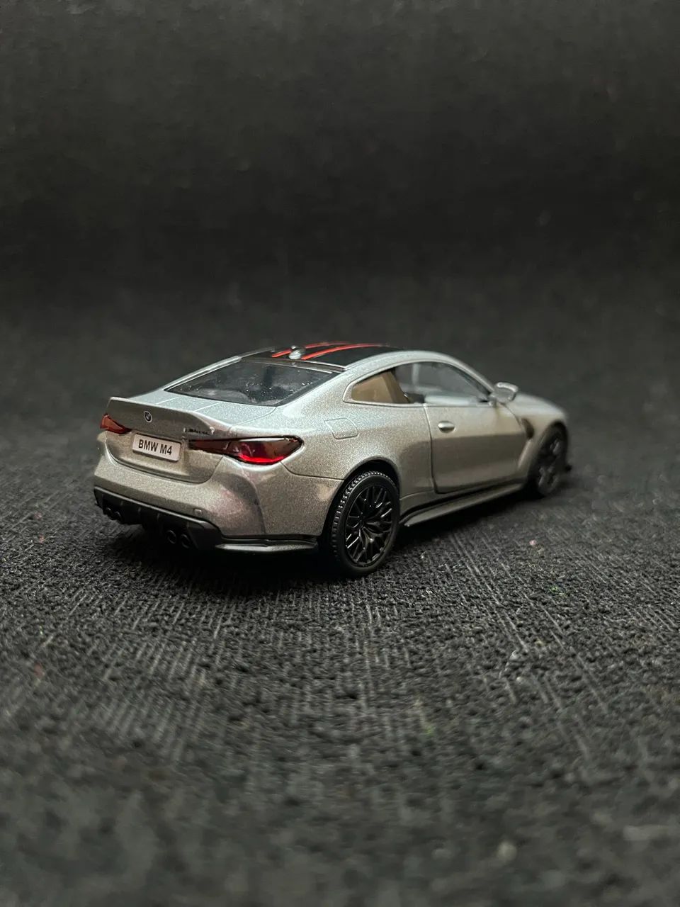 Miniatura BMW M4  - Foto 3