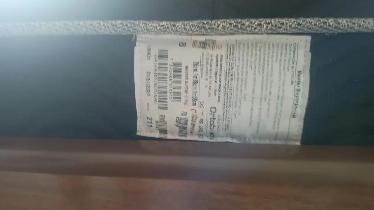 Cama casal em bom estado + colchão  - Foto 2