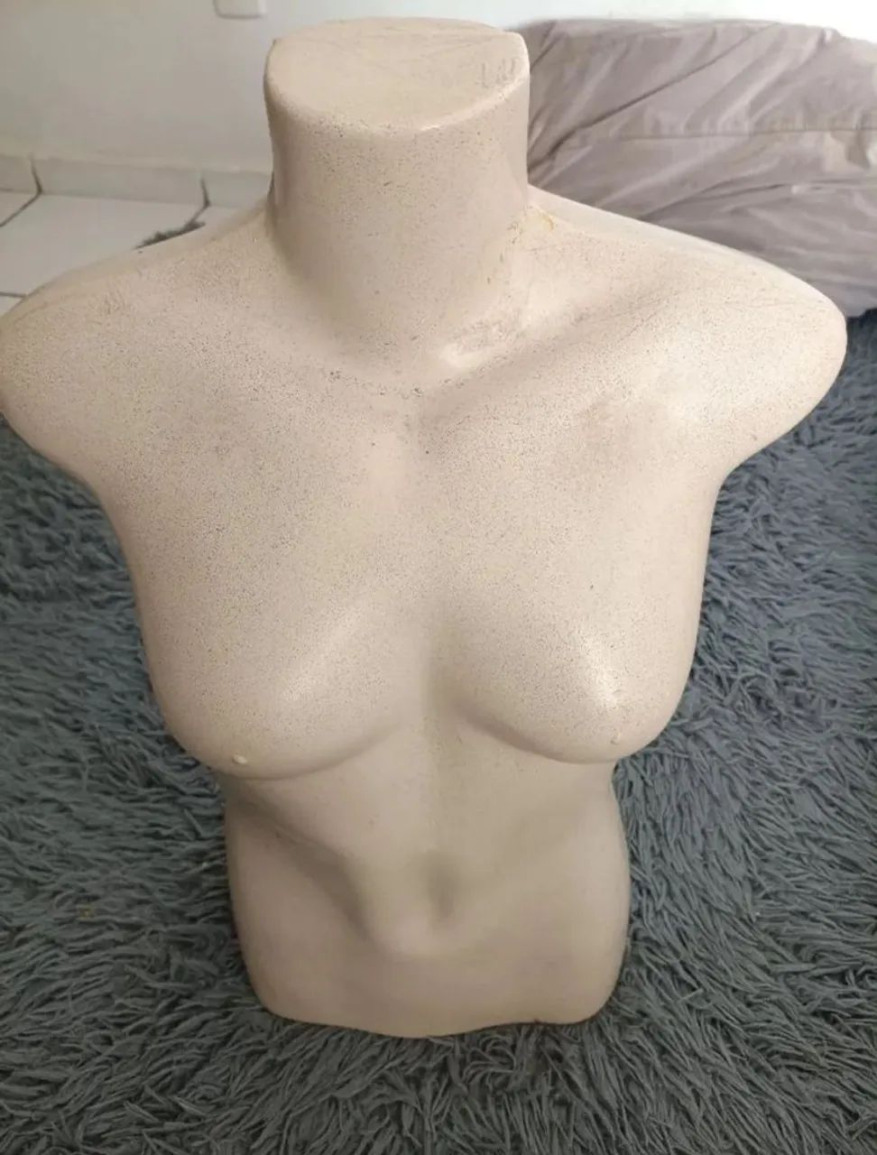 Manequim busto - Semi Novo 60$ - Foto 2