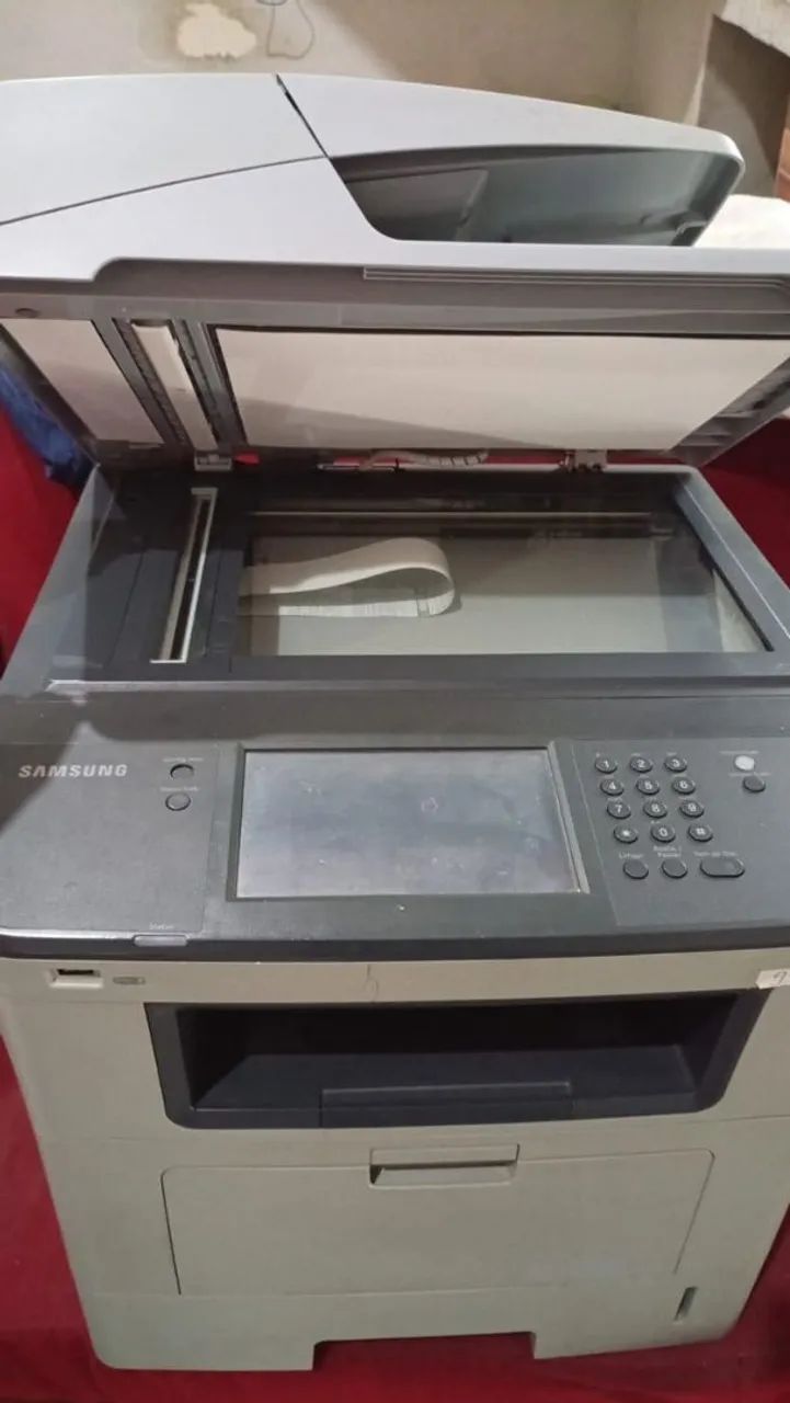 Impressora copiadora sansung SCX-5835NX - Foto 2