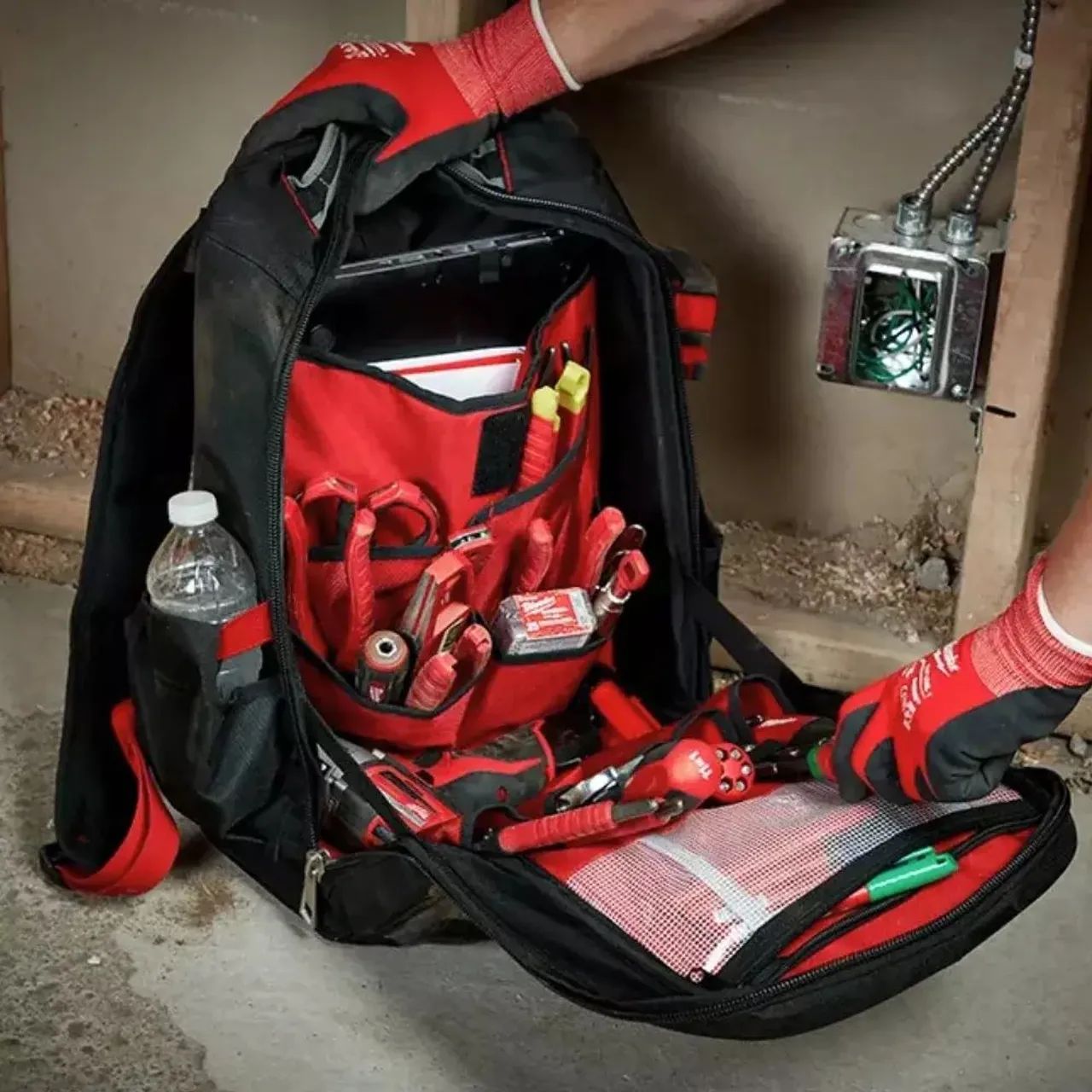 Mochila para Ferramentas Milwaukee 48-22-8202 - Foto 3