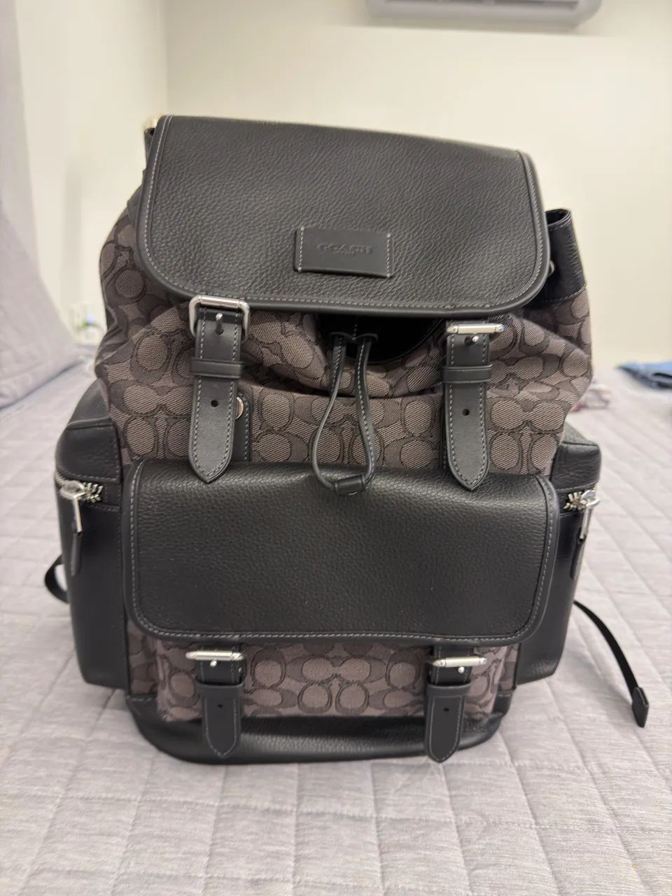 Vendo mochila Coach 