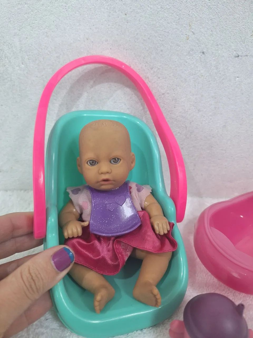 Mini boneca bebê e acessórios  - Foto 3