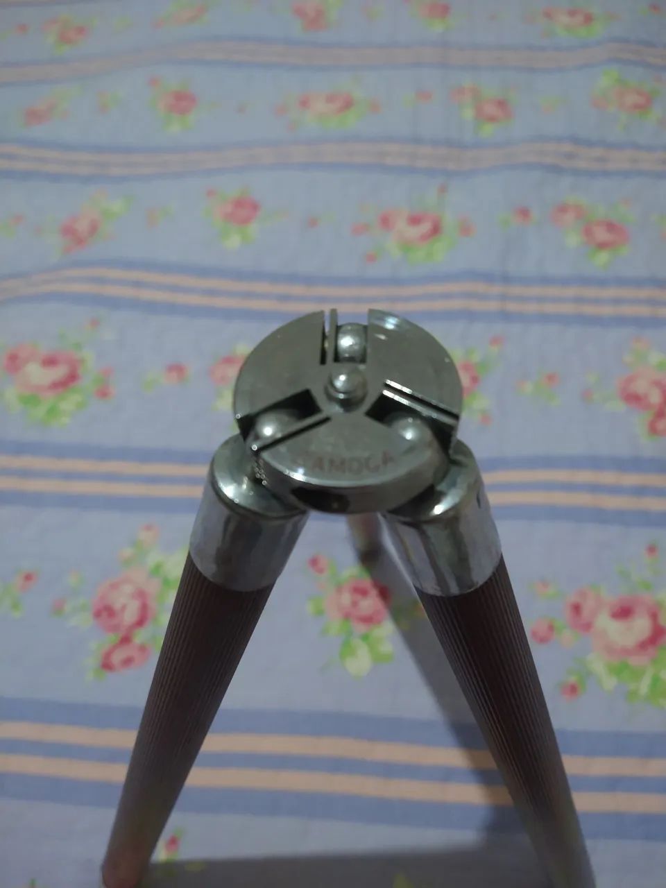 Tripé Samoca para Câmera Fotográfica Antigo - Made in Japan  - Foto 3