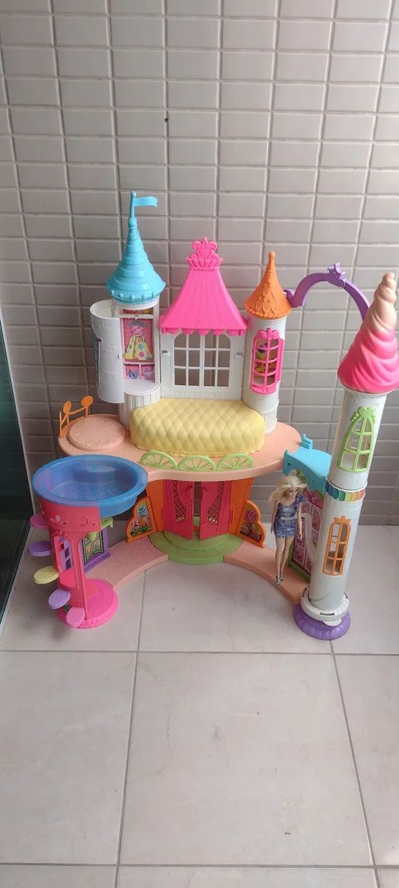 Castelo da Barbie grande