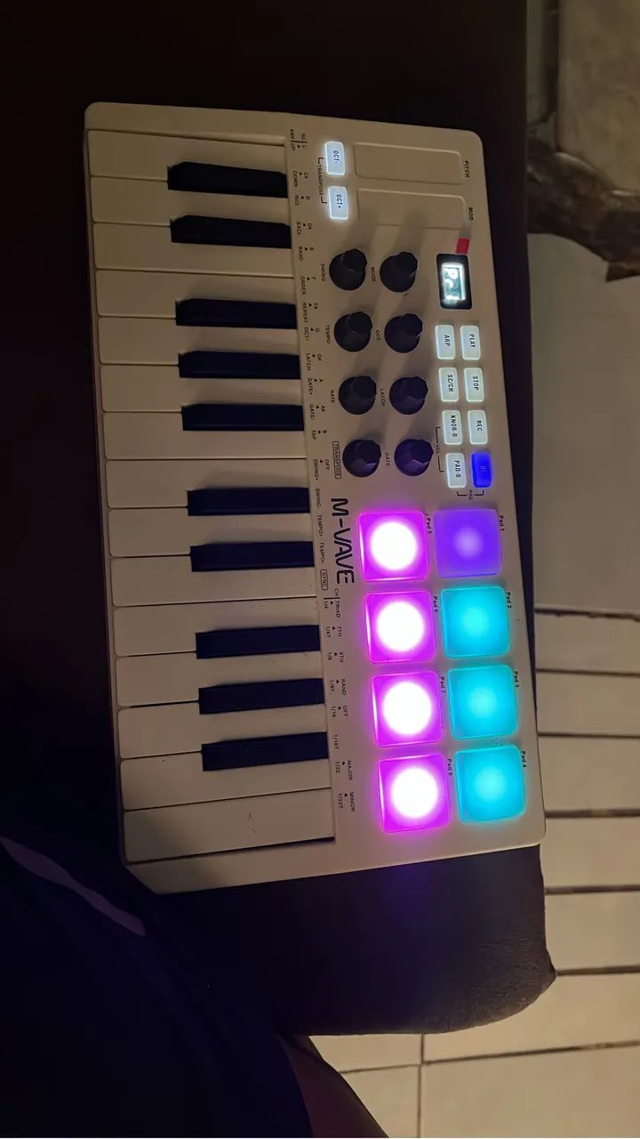 Teclado musical  - Foto 2
